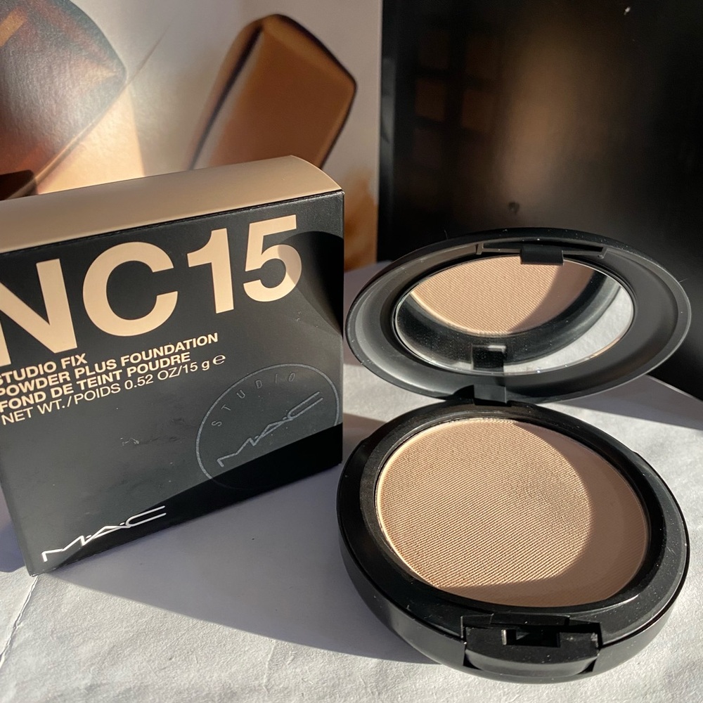 MAC Studio Fix Powder Plus Foundation, Full Size, NC15, Original Formula, New